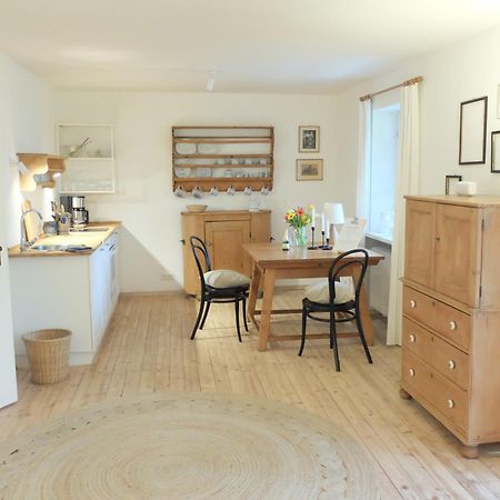 Gartenstudio-Apartment Tausendfreund - Adults Only - Am Chiemsee Брайтбрунн-ам-Кімзе Екстер'єр фото