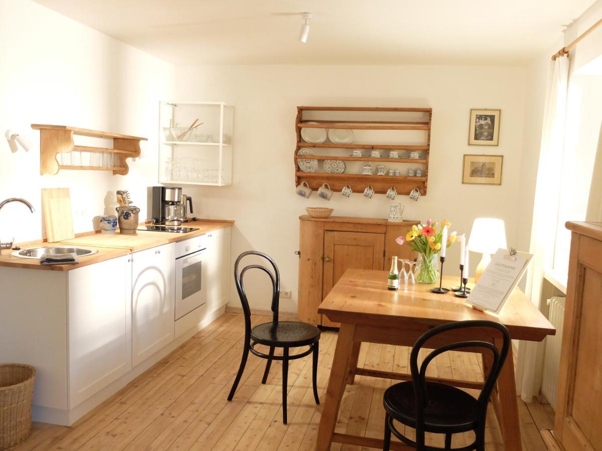 Gartenstudio-Apartment Tausendfreund - Adults Only - Am Chiemsee Брайтбрунн-ам-Кімзе Екстер'єр фото