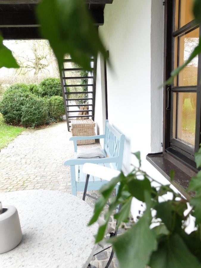 Gartenstudio-Apartment Tausendfreund - Adults Only - Am Chiemsee Брайтбрунн-ам-Кімзе Екстер'єр фото