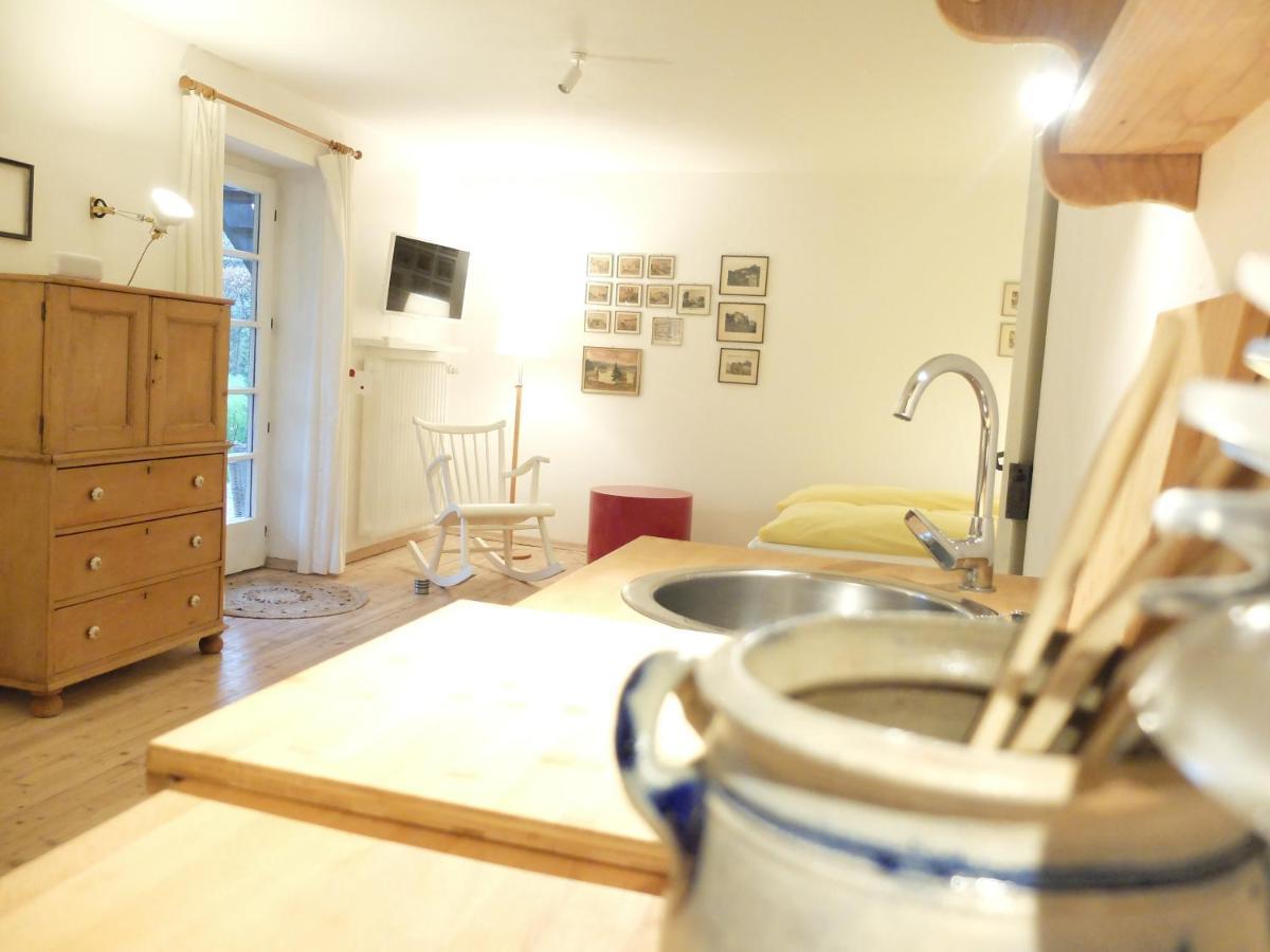 Gartenstudio-Apartment Tausendfreund - Adults Only - Am Chiemsee Брайтбрунн-ам-Кімзе Екстер'єр фото